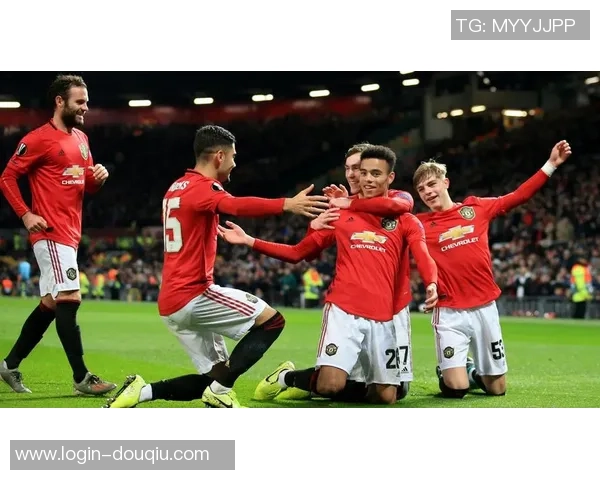 曼联与阿尔克马尔激战正酣精彩直播尽在眼前不容错过